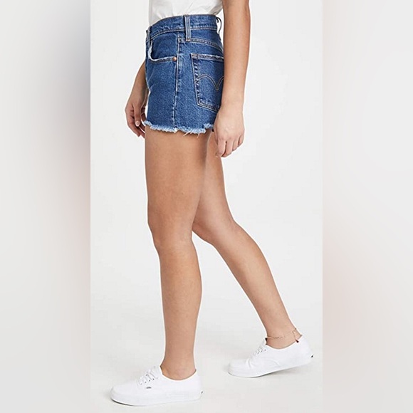 Levis 501 Shorts Women 29 Blue Cut Off Button Fly Mid Rise Premium Denim - Picture 2 of 16